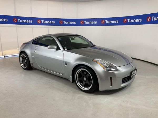 2005 Nissan Fairlady Sedan Z image