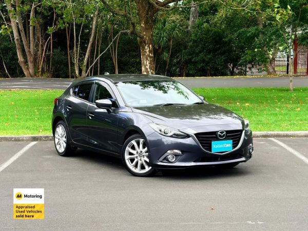 2014 Mazda Axela Hatchback 20S TOURING image