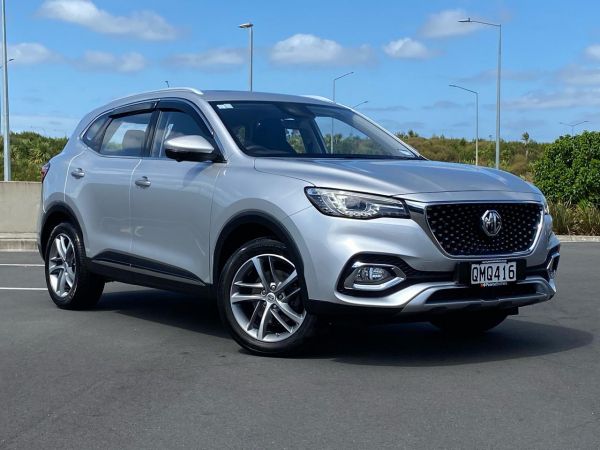 2024 MG HS SUV Essence 1.5Pt image