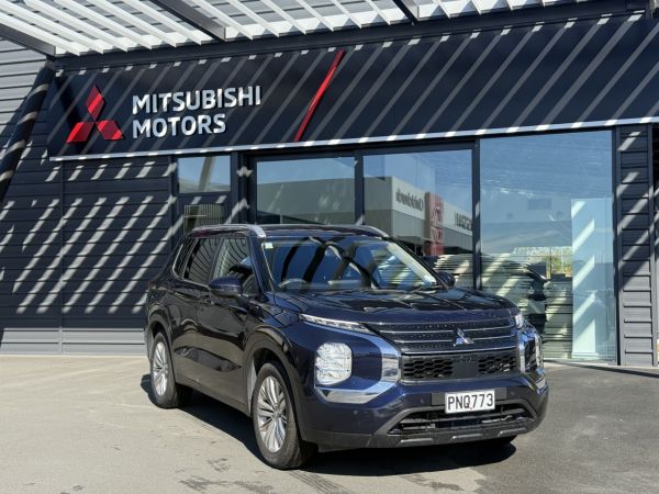 2022 Mitsubishi Outlander Ls 2.5P/4Wd/Cvt image