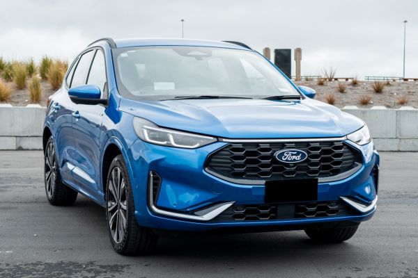 2026 Ford Escape ST Line-X 2.5l AWD Full Hybrid image