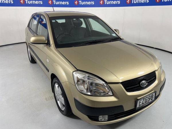 2009 Kia Rio Hatchback image