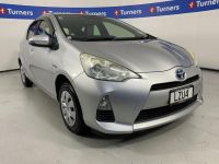 Image for 2013 Toyota Aqua Hatchback