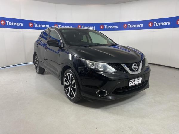 2017 Nissan Qashqai SUV TI image