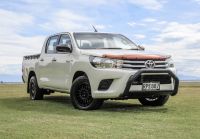 Image for 2016 Toyota Hilux 2.8 TURBO DIESEL 5MT 2WD
