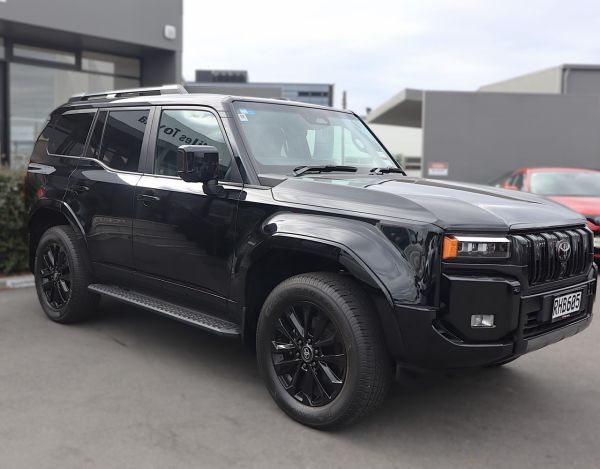 2025 Toyota Land Cruiser Prado VX Limited 4WD 7 Seater 2.8 Turbo Diesel image