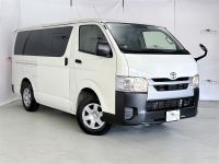 Image for 2022 Toyota Hiace 6 SEATERS,2.0 Petrol,Apple Carplay