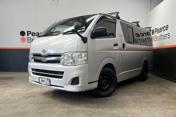 2013 Toyota Hiace People Mover 3.0D, REGUIS, TWIN SLIDING DOORS image