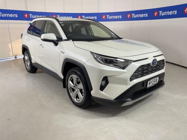 2020 Toyota RAV4 SUV GXL image