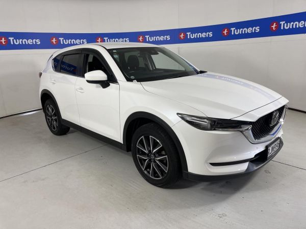 2017 Mazda CX-5 Wagon image