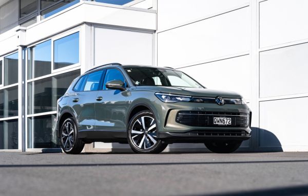 2024 Volkswagen Tiguan All-New Life 2WD Petrol Auto / Turbo image