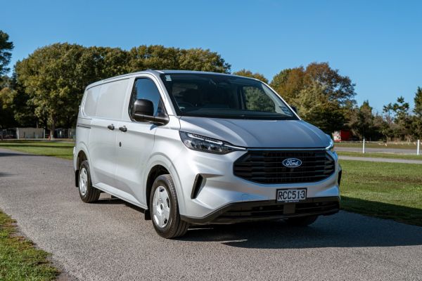 2025 Ford Transit Custom 320 SWB 2.0L Diesel image