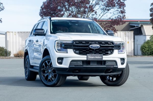 2026 Ford Everest Sport 2.0L Bi-Turbo 4x4 image