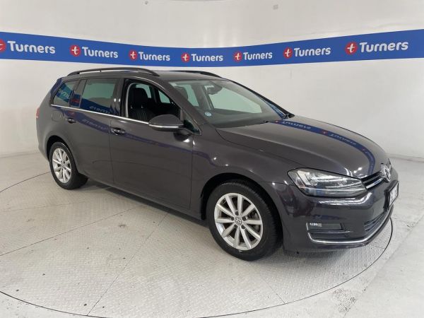 2015 Volkswagen Golf Wagon Variant image