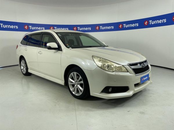 2013 Subaru Legacy Wagon AWD image