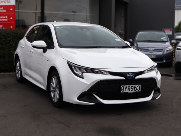 2024 Toyota Corolla GX HYBRID, Push Start image