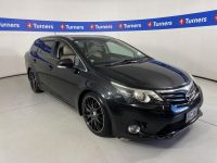 Image for 2012 Toyota Avensis Wagon