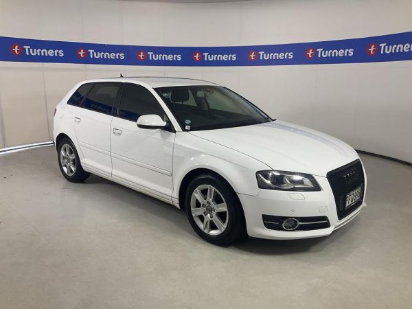 2012 Audi A3 Hatchback image