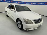Image for 2006 Toyota Crown Sedan Royal Saloon