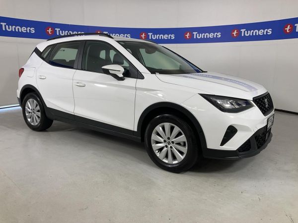 2023 SEAT Arona SUV Style image