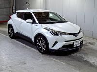 Image for 2017 Toyota C-HR G MODEL/LEATHER HEATED SEATS!!