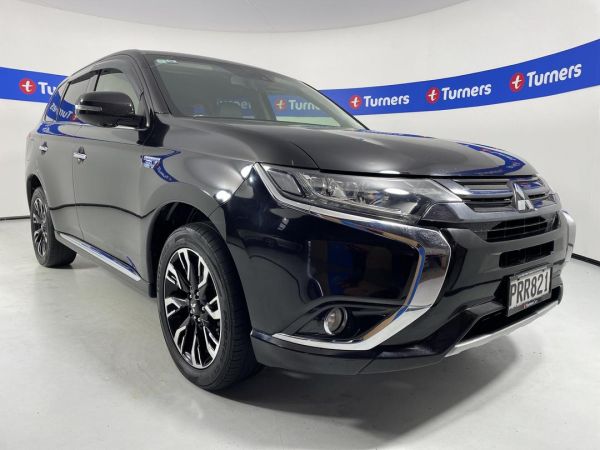 2015 Mitsubishi Outlander Wagon PHEV image