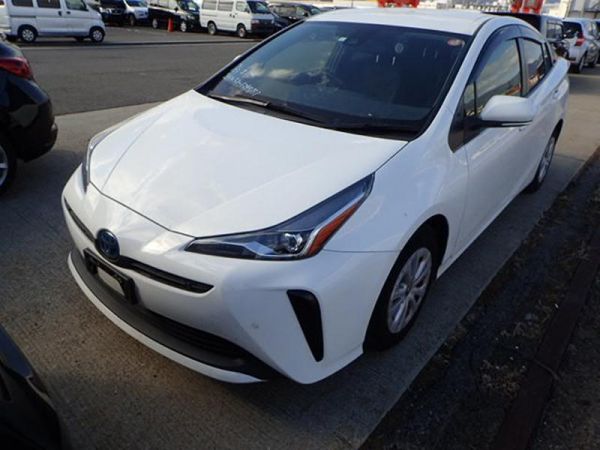 2023 Toyota Prius image