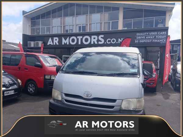 2009 Toyota Hiace image