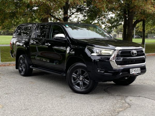 2023 Toyota Hilux SR5 2.8DT 6AT 4WD image