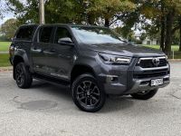Image for 2025 Toyota Hilux SR5 CRUISER 2.8DT 6AT 2WD