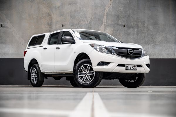 2020 Mazda BT-50 Glx 3.2D image