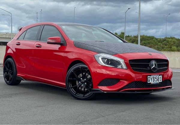 2013 Mercedes-Benz A180 Hatchback SPORTY LOOK image