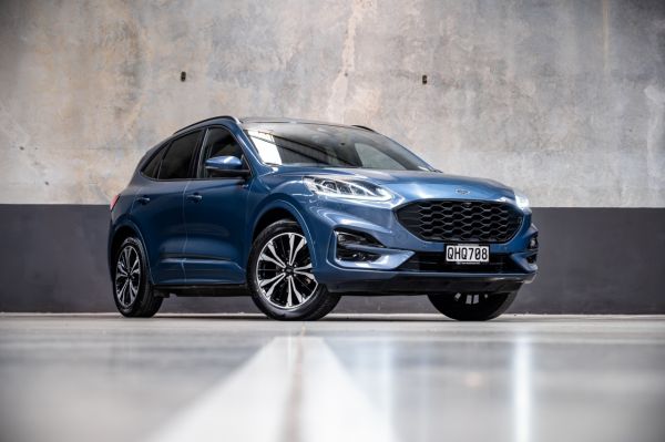 2023 Ford Escape St-Line X AWD Full Hybrid Fhev image