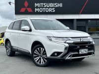 Image for 2021 Mitsubishi Outlander XLS 2.3D WHITE