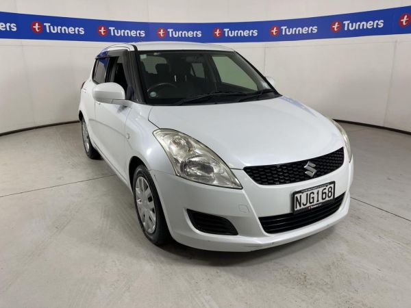 2013 Suzuki Swift Hatchback image