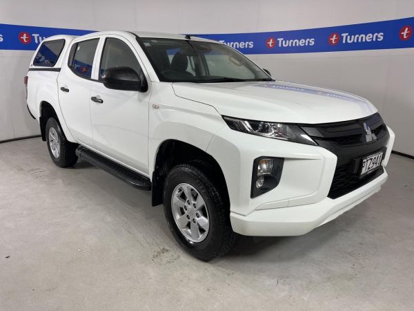 2023 Mitsubishi Triton Ute DC GLX 4WD 6AT image