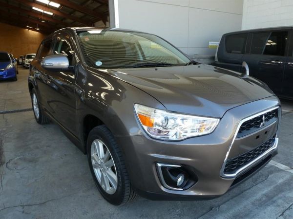 2013 Mitsubishi RVR G image