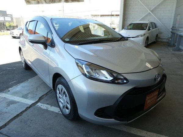 2021 Toyota Aqua S PUSH START image