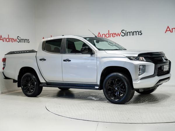 2021 Mitsubishi Triton GLX-R 2.4D 6AT 4Dr Ute image