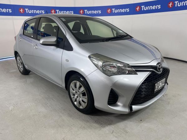 2016 Toyota Yaris Hatchback GX image