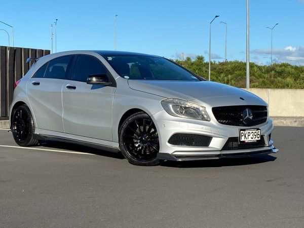 2013 Mercedes-Benz A180 Hatchback AMG SPORTS PACK image