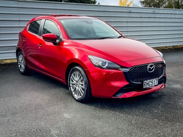 2025 Mazda 2 GSX | 1.5 Petrol | 6AT image