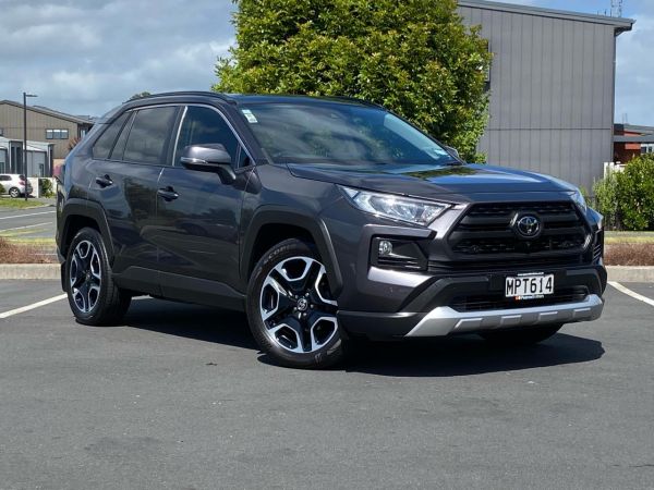 2019 Toyota RAV4 SUV ADVENTURE, AWD, LEATHER image