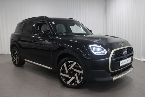 2024 Mini 12GA Wagon  image