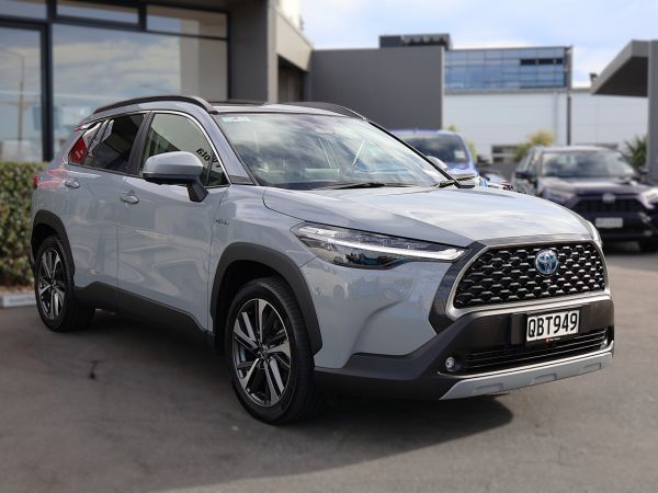 2023 Toyota Corolla Cross Limited 2.0P HEV ECVT FWD SUV/5D/5S (MKLF-NM1) image