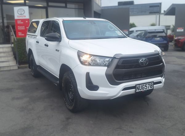 2021 Toyota Hilux SR DIESEL 4WD/4X4, Automatic image