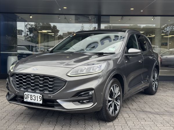 2023 Ford Escape ST-LINE X FHEV image