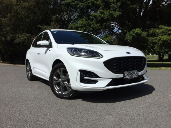 2024 Ford Escape ST-Line FHEV image