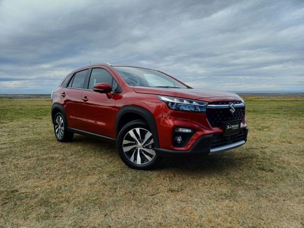 2025 Suzuki S-Cross JLX Hybrid 2Wd 1.4Pm image