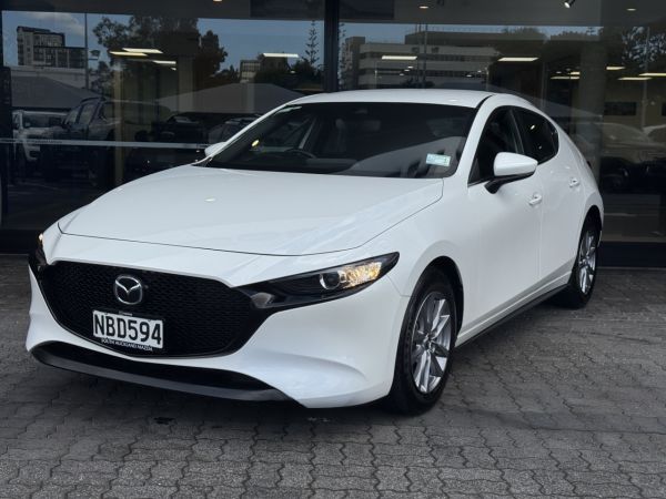 2020 Mazda 3 GSX 2.0P image